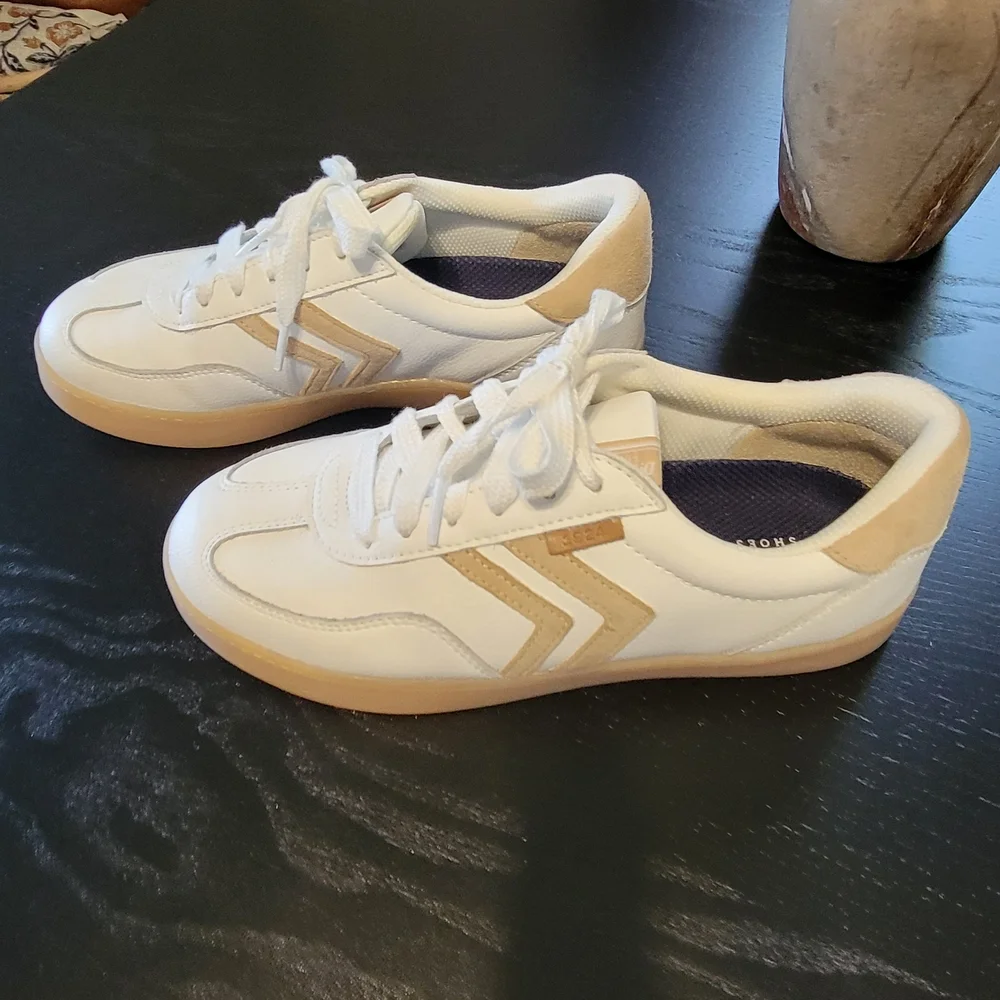 Dr. Scholl's White and Tan Women's Sneakers - Picture 4 of 8